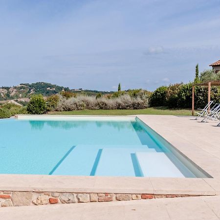Il Borgo Delle Ville Palaia Exteriör bild
