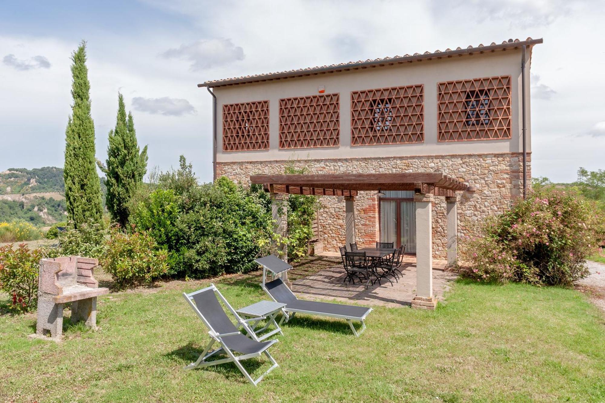 Il Borgo Delle Ville Palaia Exteriör bild
