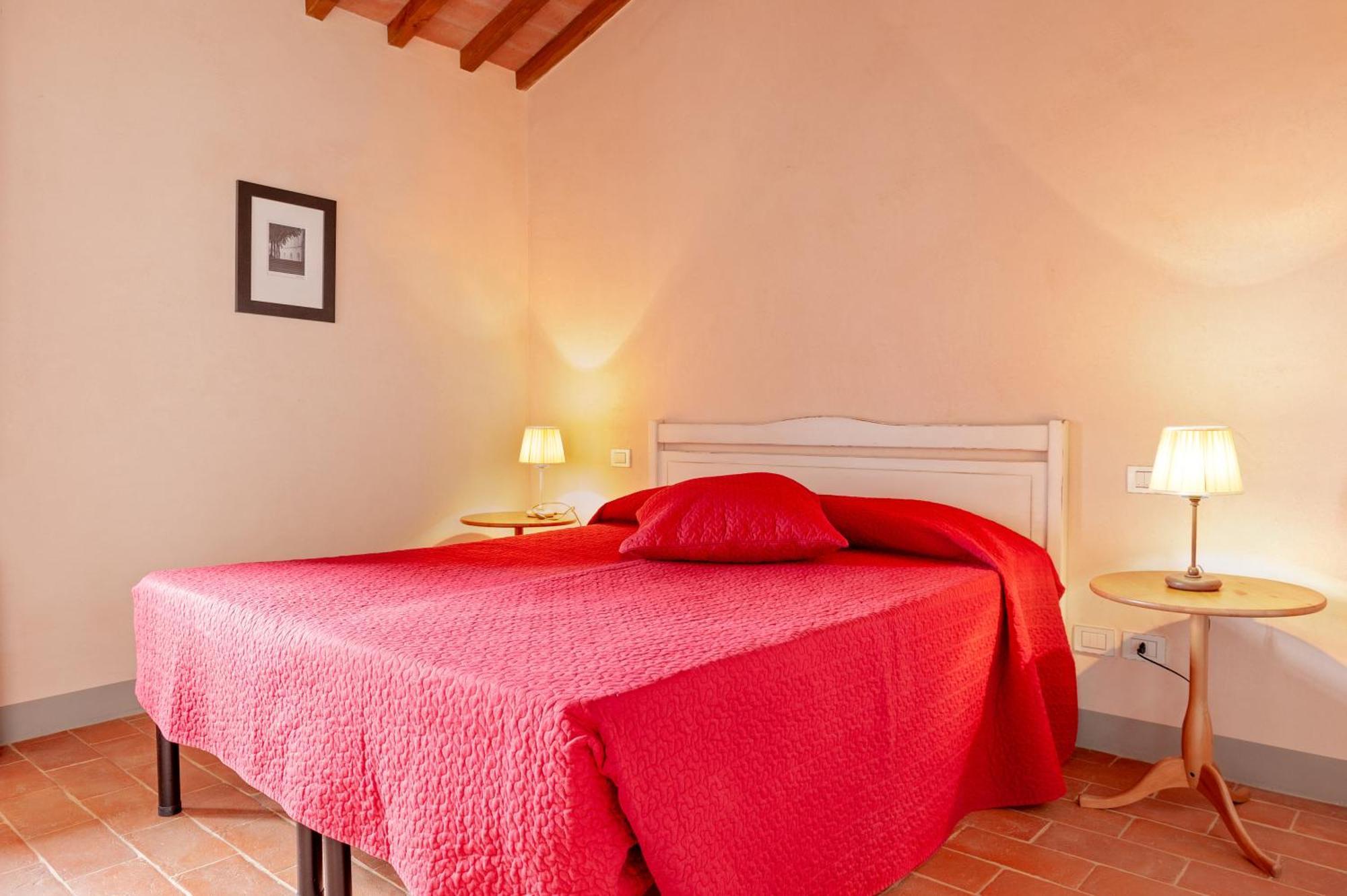 Il Borgo Delle Ville Palaia Exteriör bild